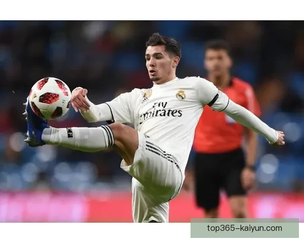 贝肯鲍尔式的防守提升拦截能力 助力球队迎来突破