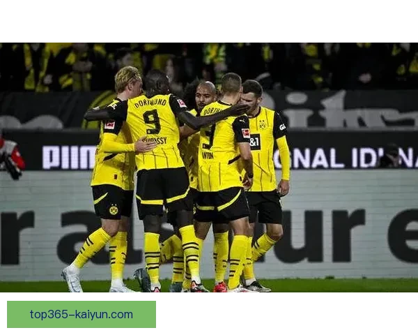 圣埃蒂安战术解析：本赛季表现稳健，传控与反击结合的战术布局分析