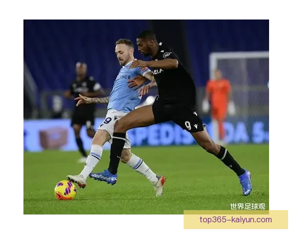 拉齐奥定位球表现稳健，近期在意甲比赛中展现出强大威胁。